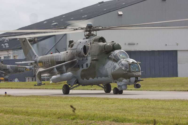7354 231 vrl / 23 zVrL Mi-24V 